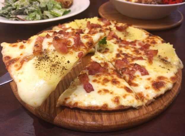 Pizza raclette