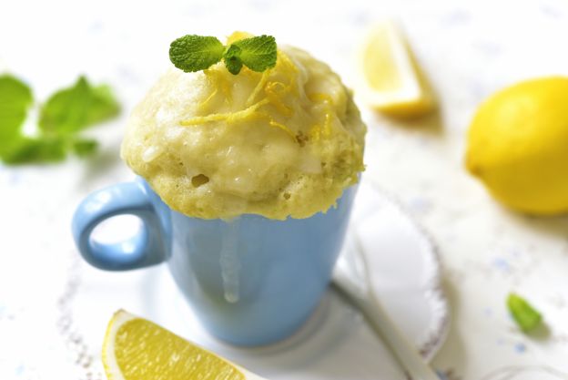 Mug cake de limón