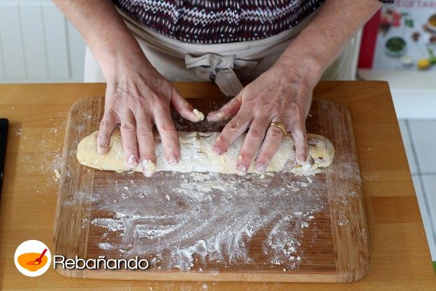 Enharinar la superficie de trabajo