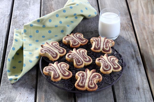 Mariposas de repostería en blanco y negro