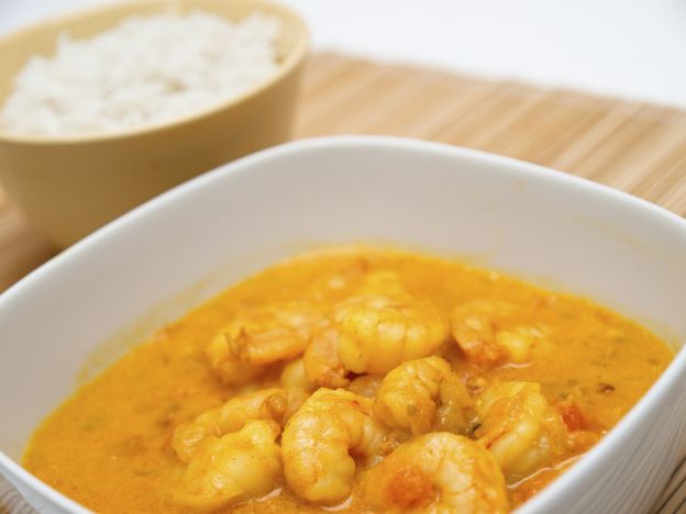 Camarones al curry