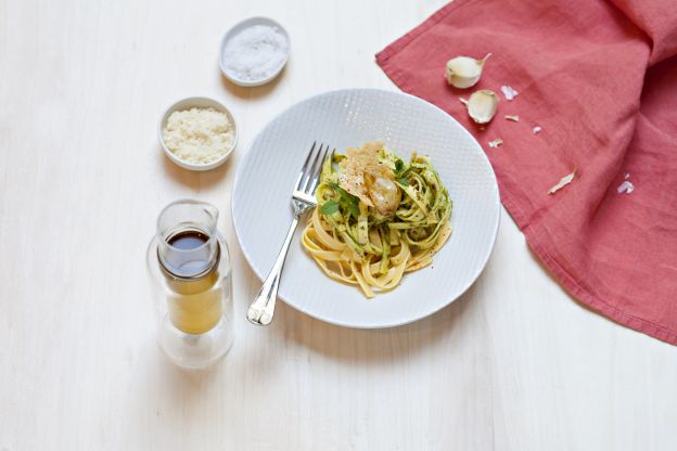 Tagliatelle al pesto