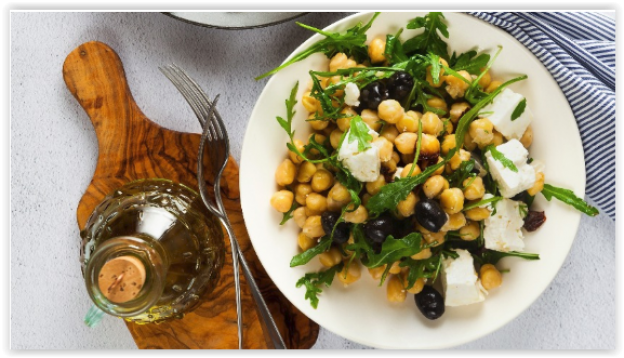 Ensalada de garbanzos y rúcula