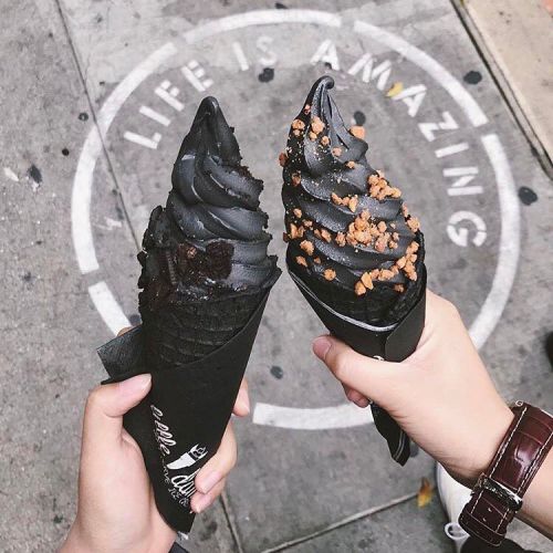 el helado negro