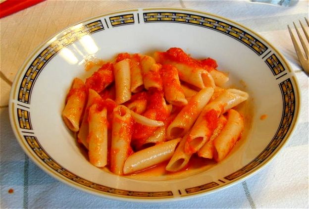 macarrones con tomate