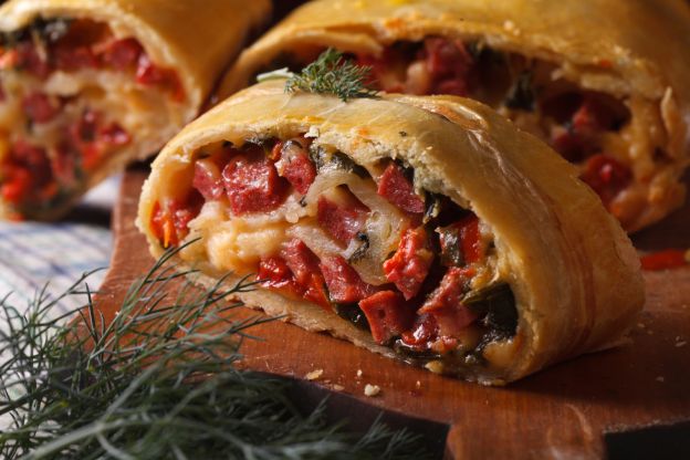 Strudel de jamón y col