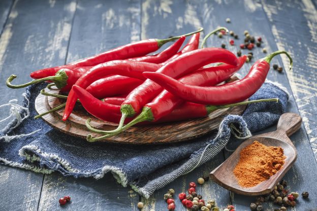 Caldo + pimientos