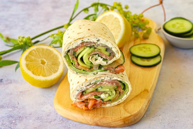 Wrap de salmón y aguacate