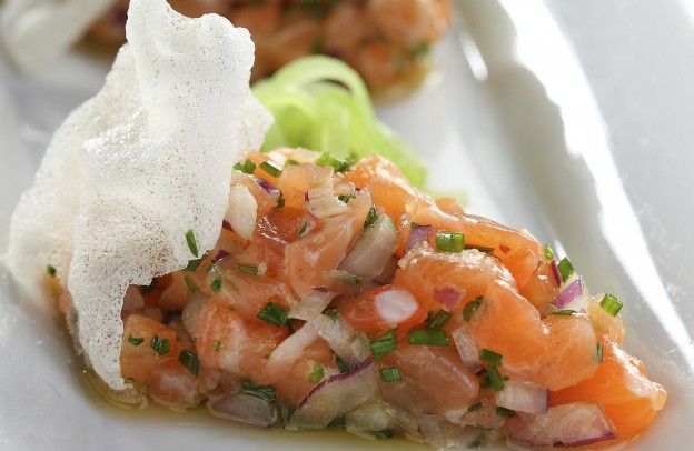 Tartar de salmón