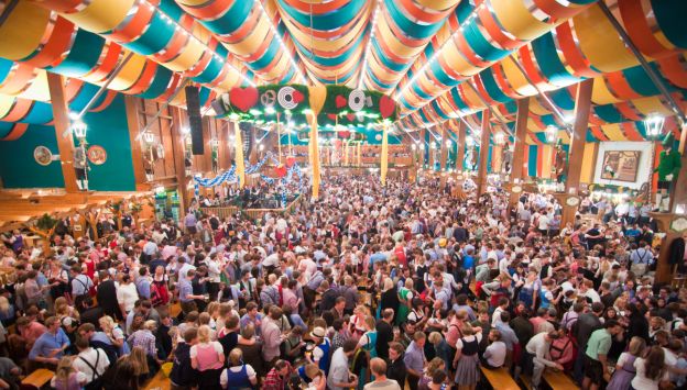 ¿Qué debes saber sobre las carpas de la Oktoberfest?