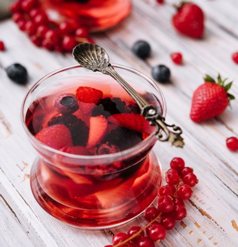 Gelatina de fresa con frutos del bosque