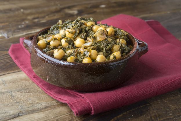 Garbanzos con espinacas