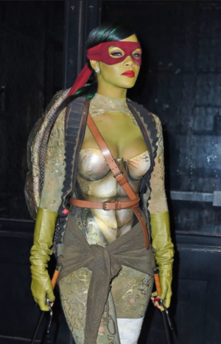 17.- RIHANNA, LA TORTUGA NINJA MÁS COOL DE TODOS LOS TIEMPOS