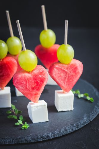 Pinchos de sandía y feta