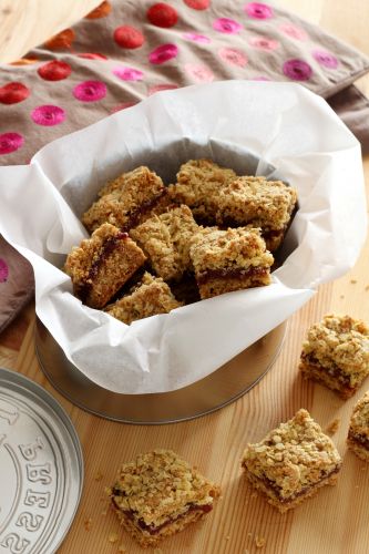 Cubitos de dátiles y copos de avena