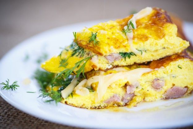 Tortilla de jamón y queso