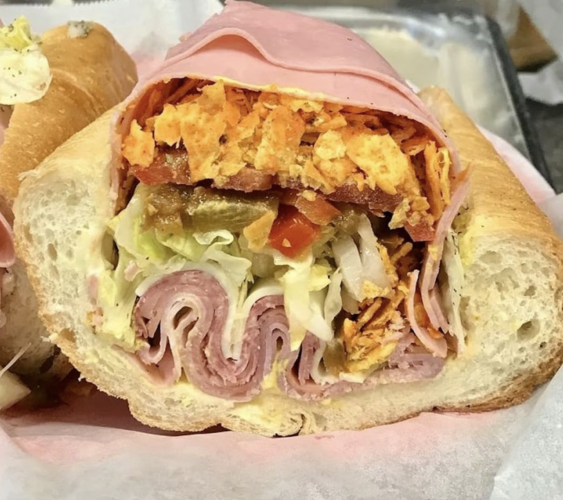 Dakota del Norte: Magic City Hoagies