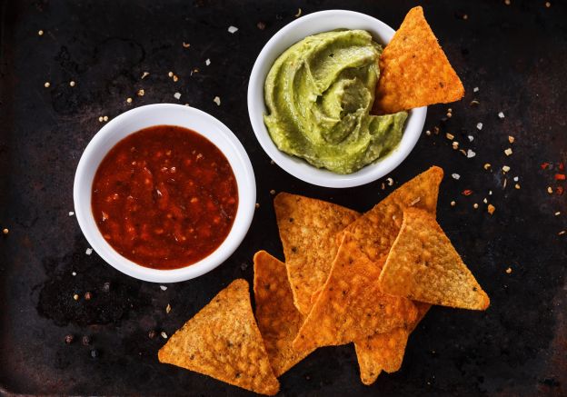 Doritos con salsas