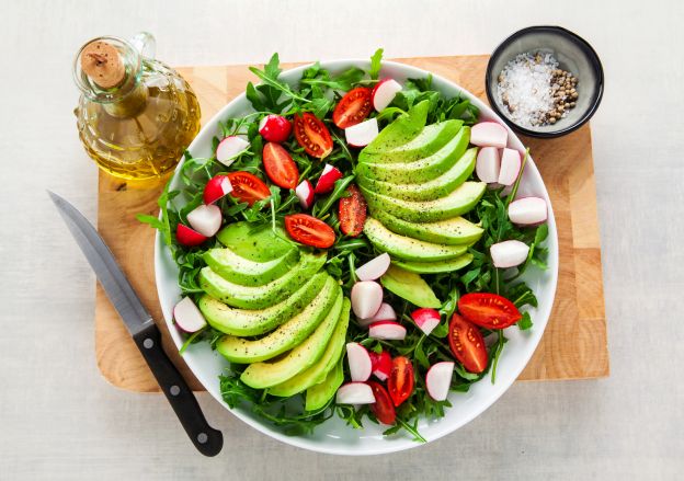 Ensalada mixta de aguacate