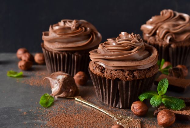 Cupcakes de chocolate con glasa