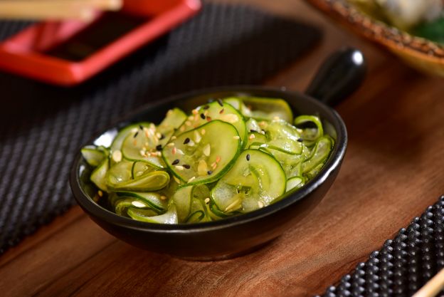 Ensalada japonesa de pepino