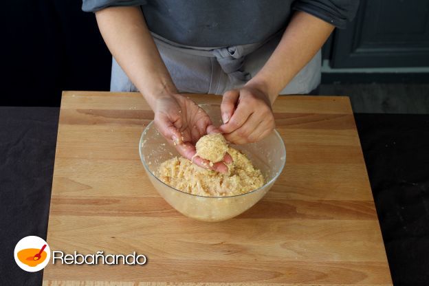 Preparación de las albóndigas