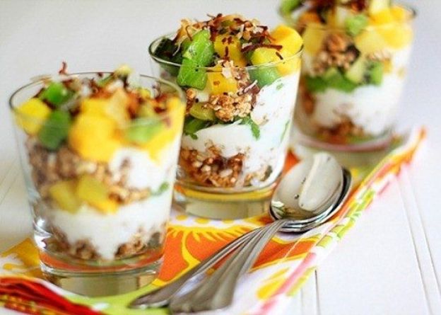 yogurt con muesli