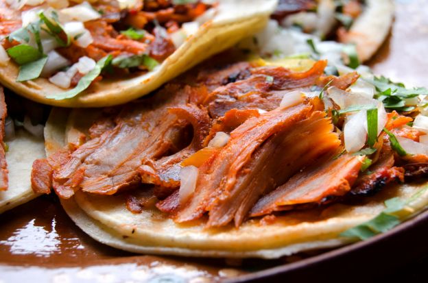 Tacos al pastor