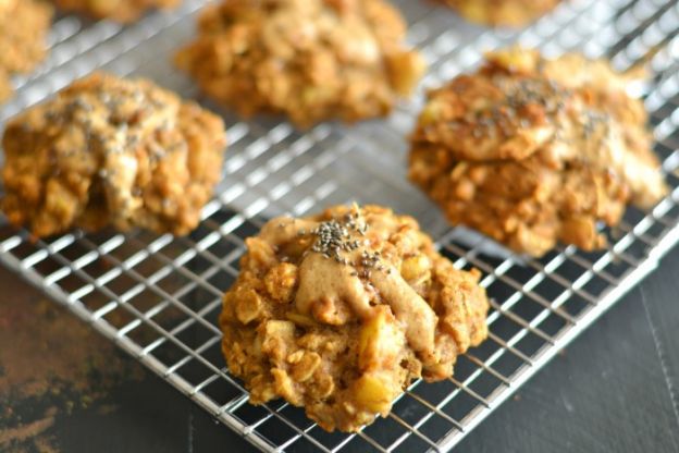 Galletas de puré de manzana y avena