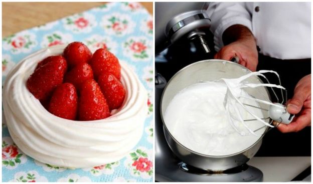 Aprende a hacer una preciosas copitas de merengue y fresas