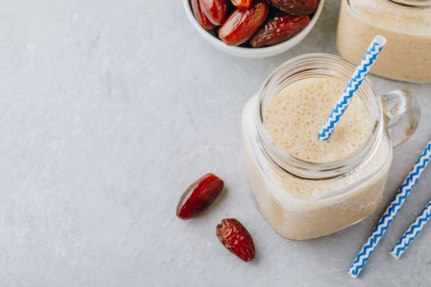 Smoothies y batidos: endúlzalos con dátiles