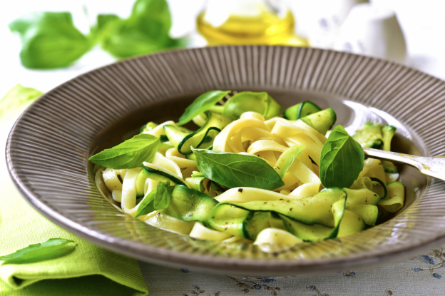 Pasta con espagueti de calabacín