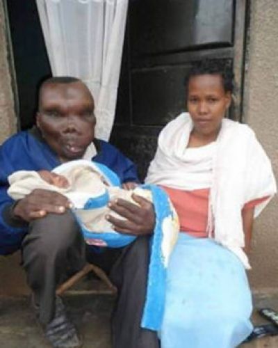 Godfrey Baguma y Kate Namanda