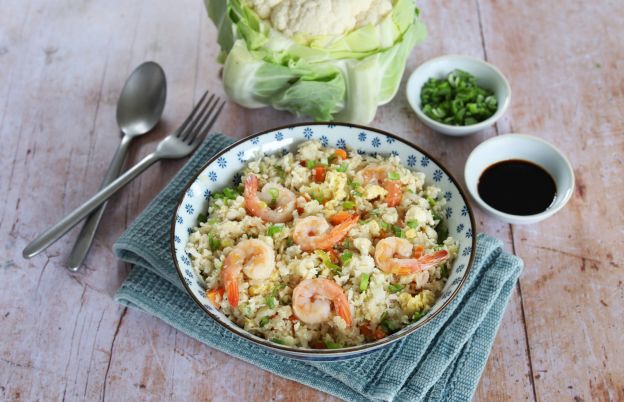 Arroz de coliflor con gambas