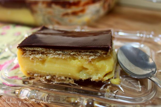 Tarta de flan y galletas