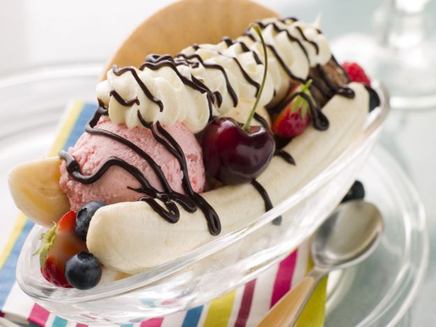 4) Cómo hacer un banana split en 5 minutos