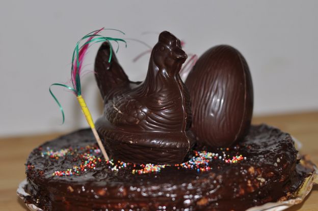 6.- mona de pascua de chocolate