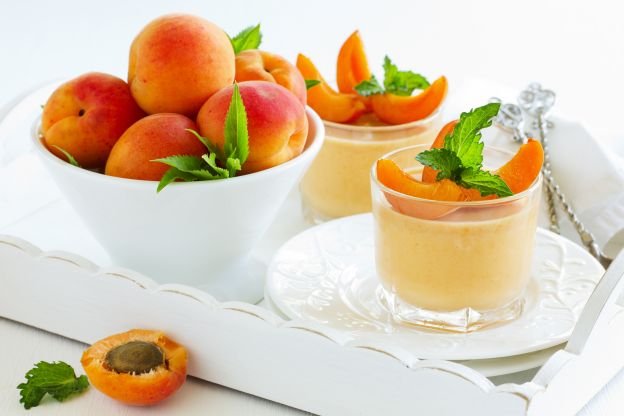 Panna cotta de melocotón