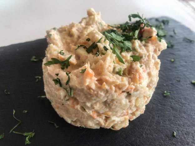 Paté de atún para picotear