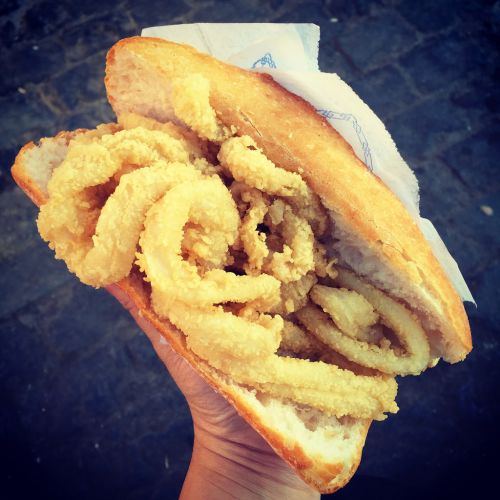 12. bocadillo de calamares