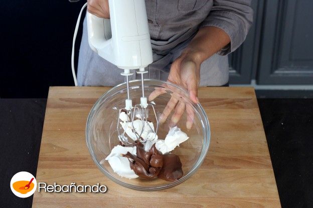 Preparar la crema de chocolate