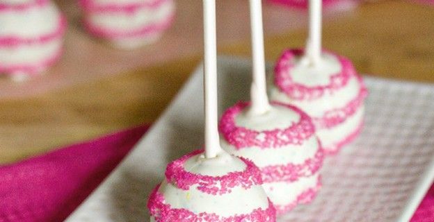 Striped cake pops