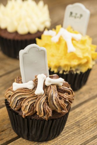 Cupcakes con lápidas