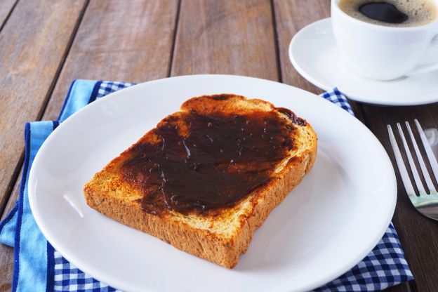 Australia - Tostadas con Marmite