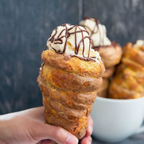 Cono de helado de rosquilla