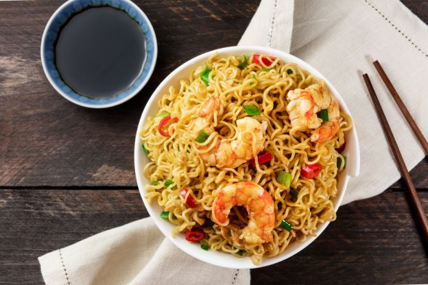 Ramen picante con gambas