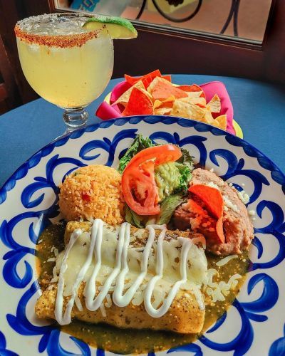 Mi Tierra Café Y Panadería - San Antonio, TX