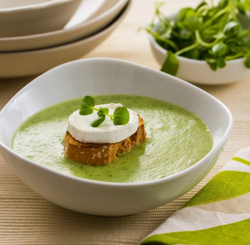 Crema de berros con queso de cabra