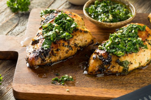 Pechugas de pollo con chimichurri