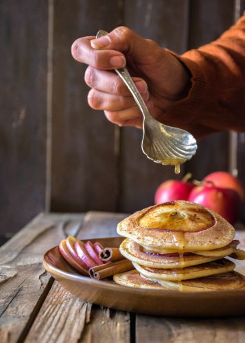 Tortitas de maíz y manzana